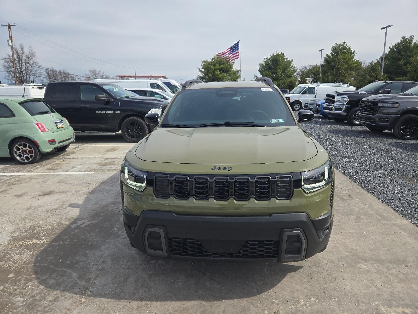 2026 Jeep Cherokee Laredo 4x4