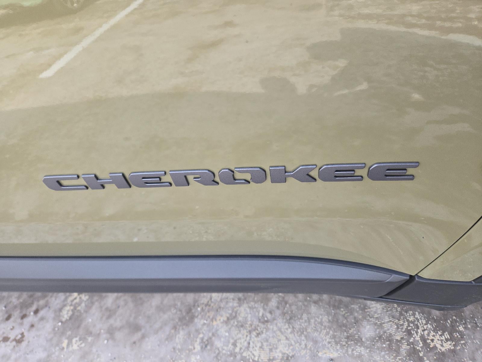 2026 Jeep Cherokee Laredo 4x4