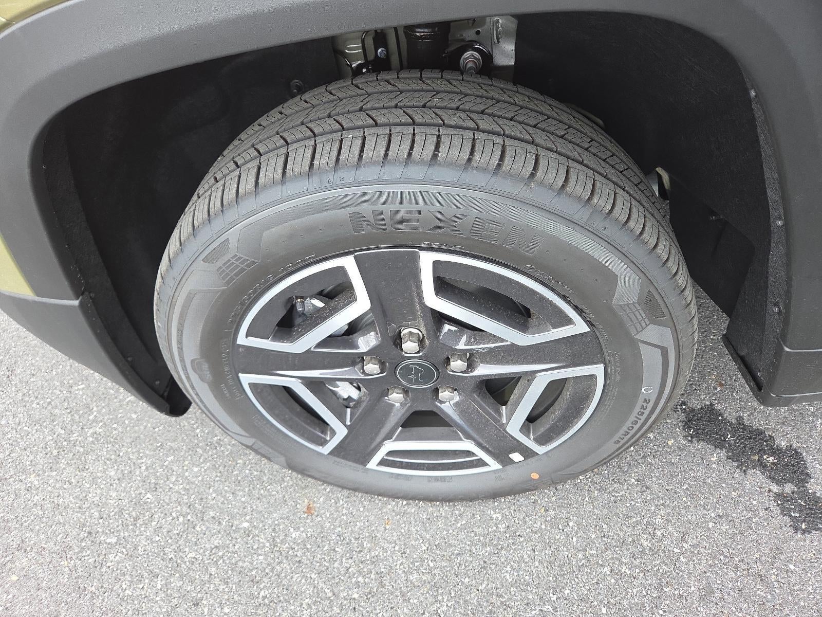 2026 Jeep Cherokee Laredo 4x4