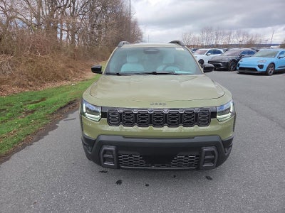 2026 Jeep Cherokee Laredo 4x4