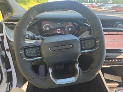 2026 Jeep Cherokee Laredo 4x4