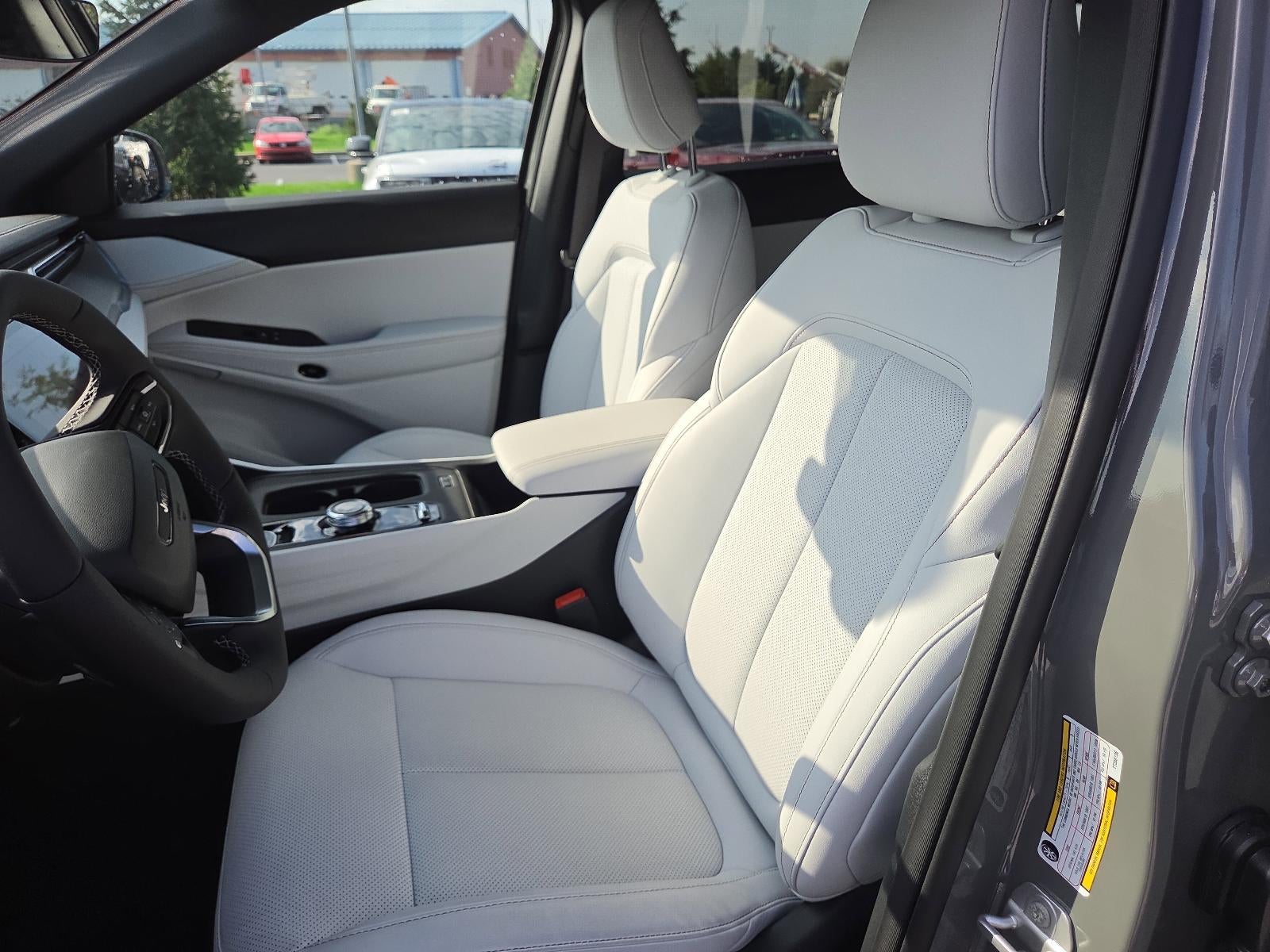 2026 Jeep Cherokee Limited 4x4