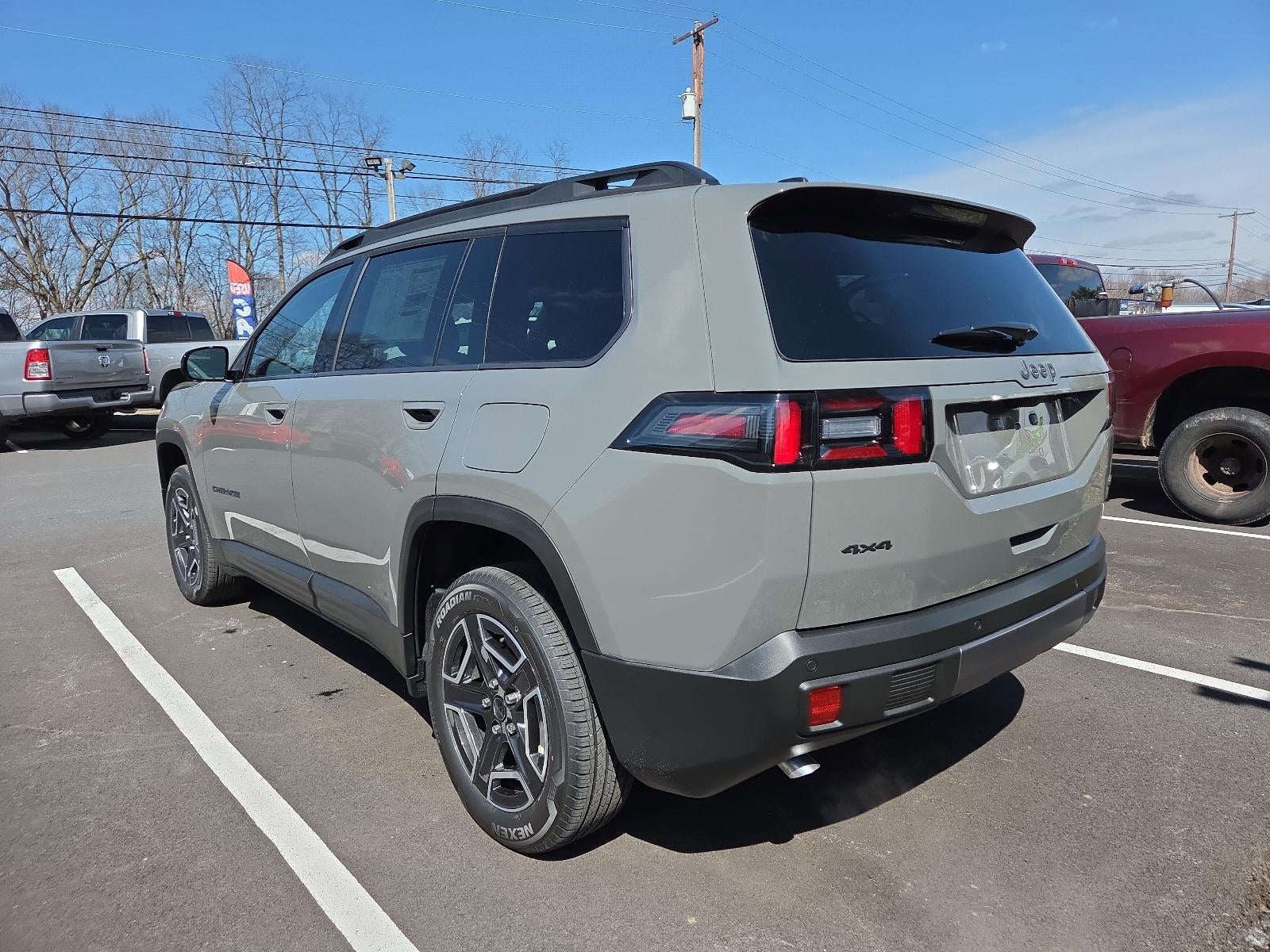 2026 Jeep Cherokee Laredo 4x4