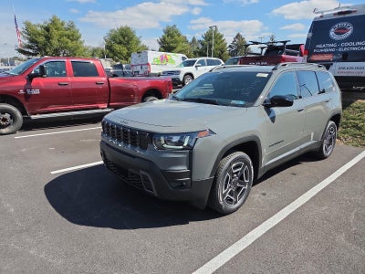2026 Jeep Cherokee Laredo 4x4