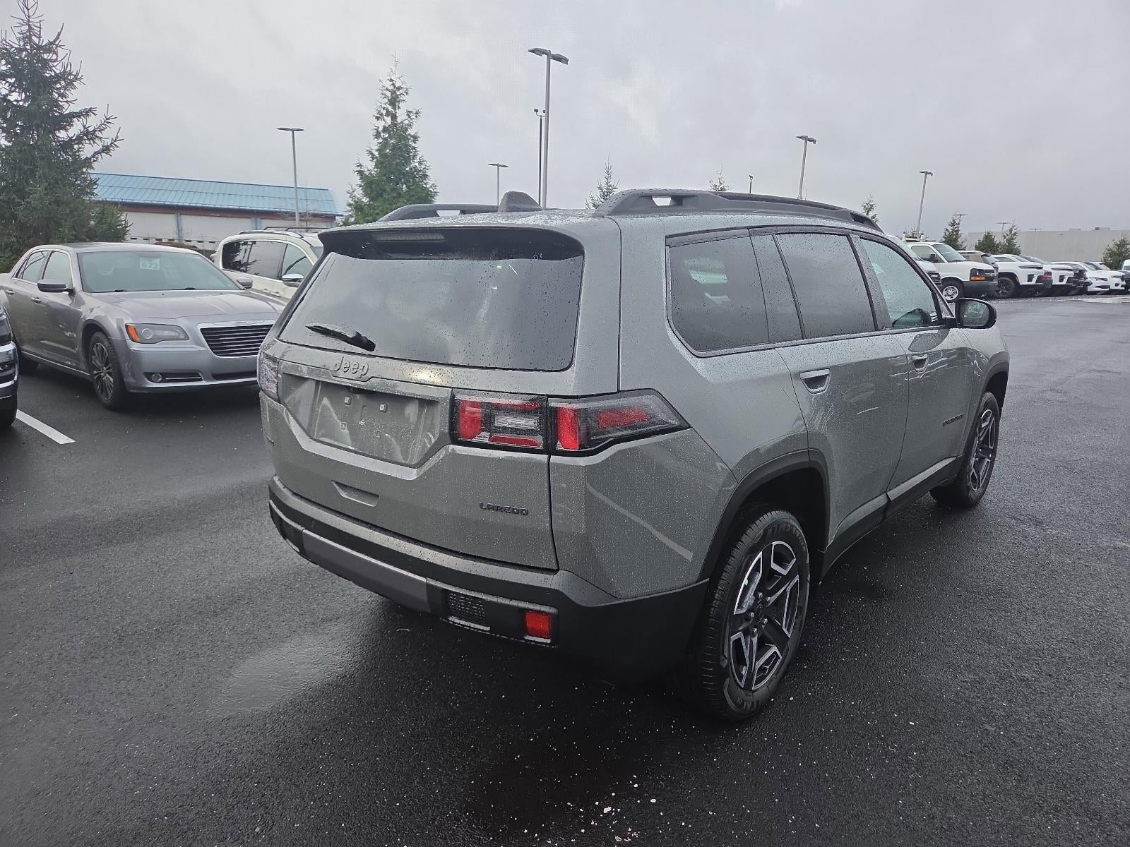 2026 Jeep Cherokee Laredo 4x4