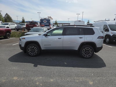 2026 Jeep Cherokee Laredo 4x4