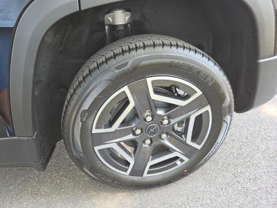 2026 Jeep Cherokee Laredo 4x4