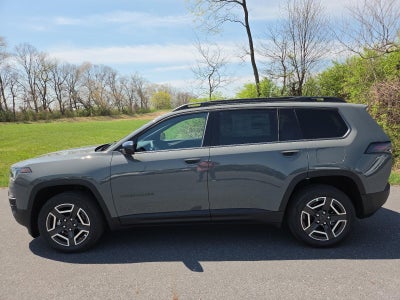 2026 Jeep Cherokee Laredo 4x4