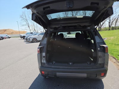 2026 Jeep Cherokee Laredo 4x4