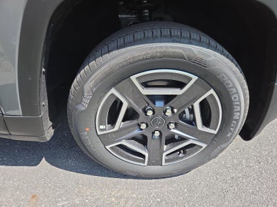 2026 Jeep Cherokee Laredo 4x4