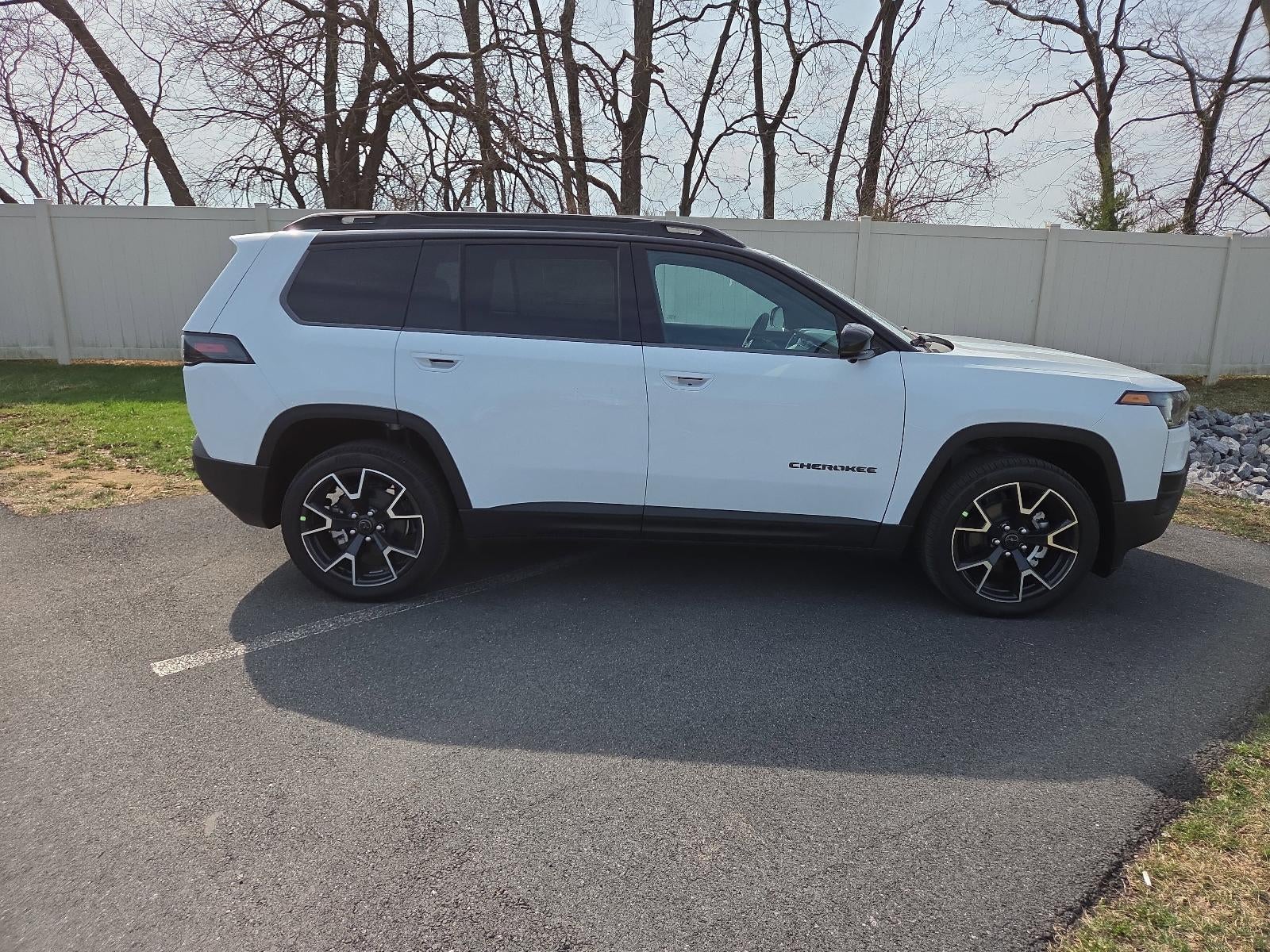 2026 Jeep Cherokee Overland 4x4