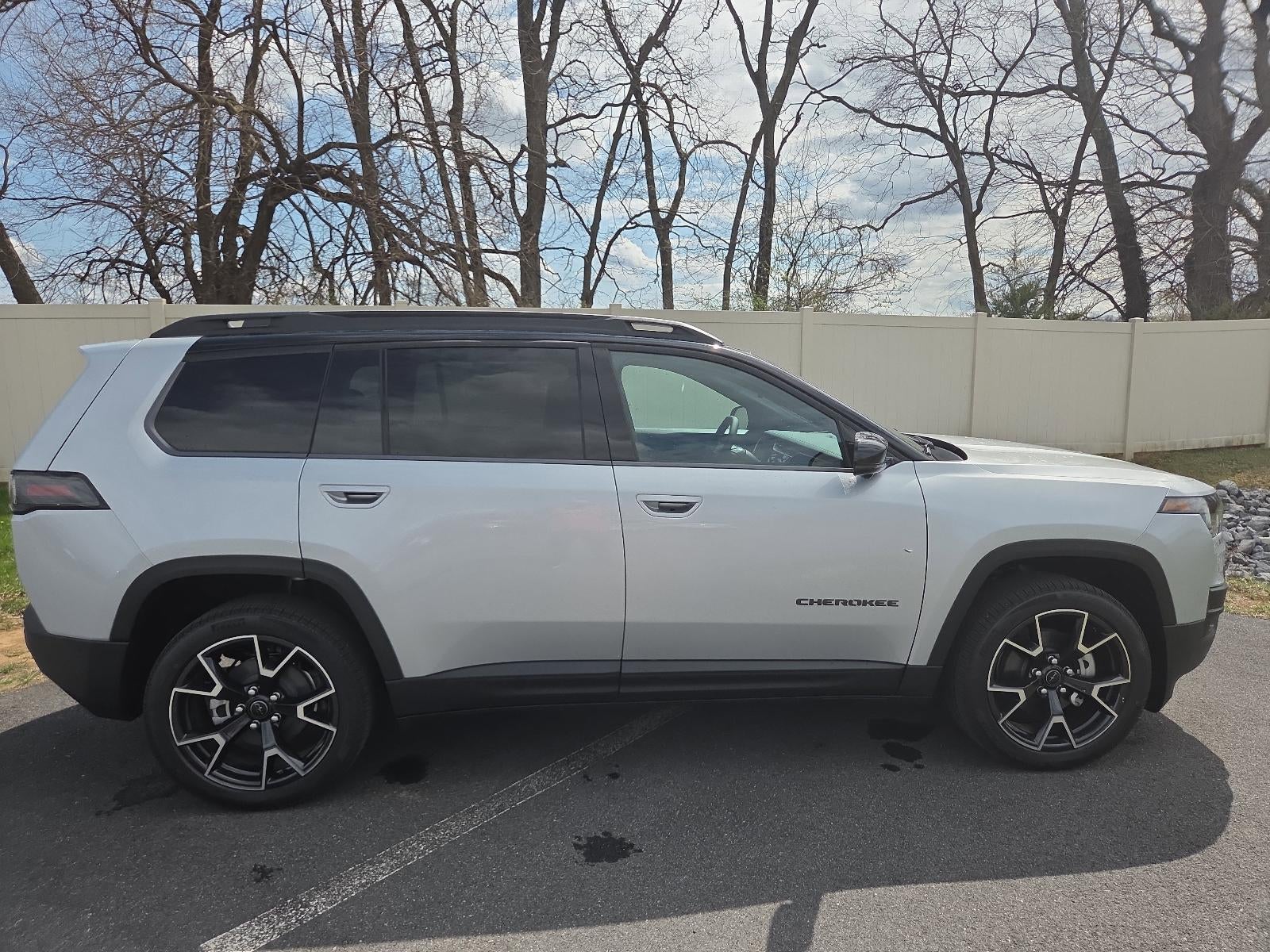 2026 Jeep Cherokee Overland 4x4