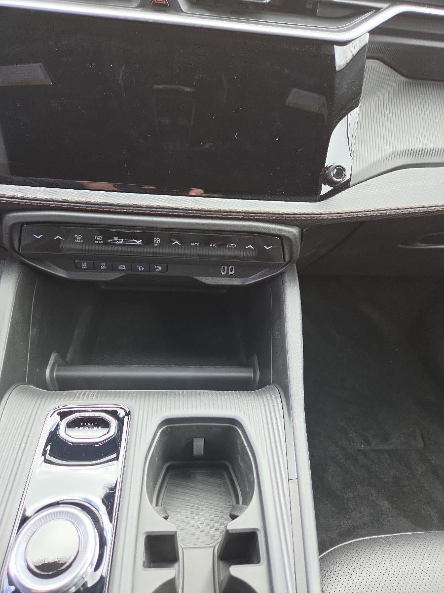 2026 Jeep Cherokee Overland 4x4