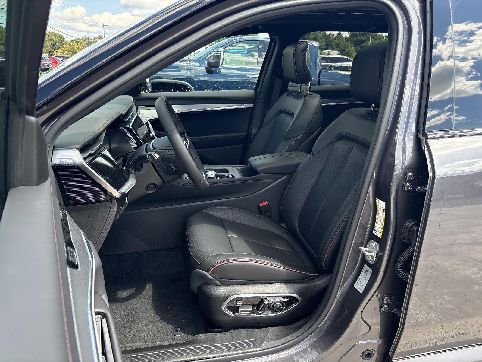 2025 Jeep Wagoneer S Launch Edition AWD