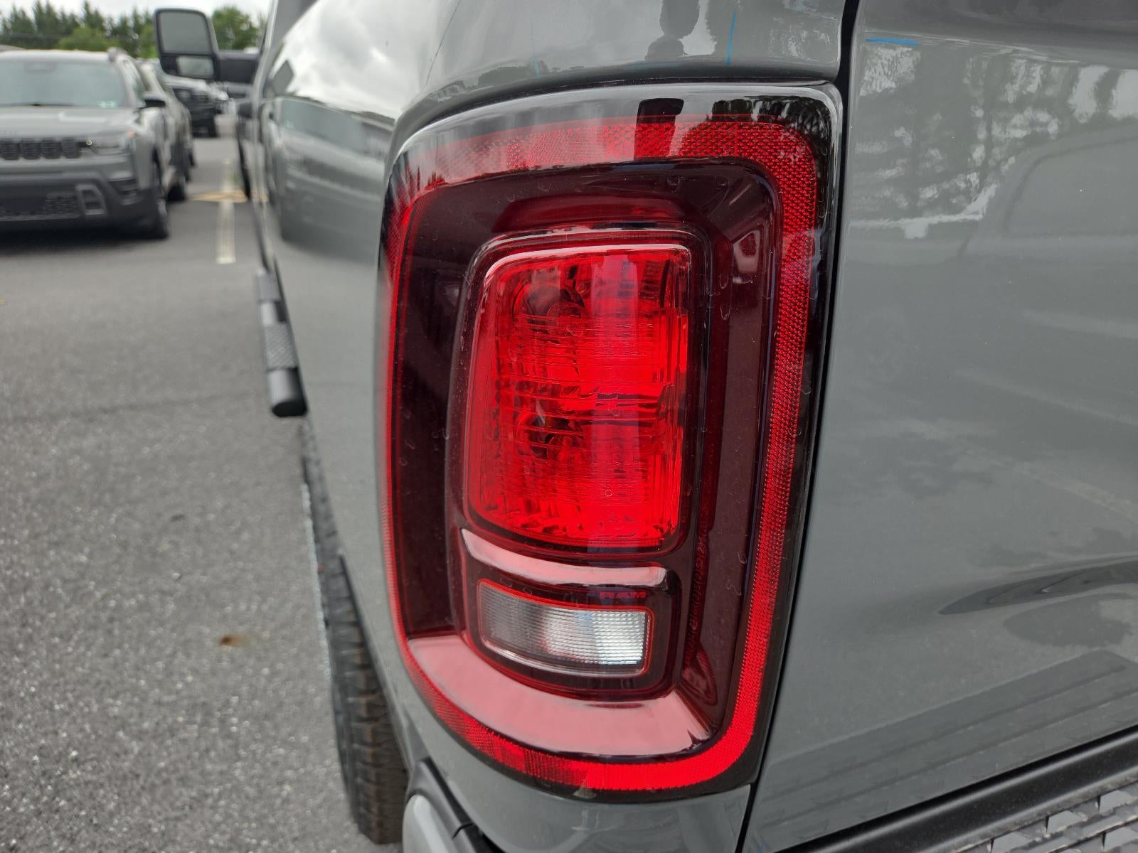 2026 RAM 2500 Black Express 4x4 Crew Cab 6'4" Box