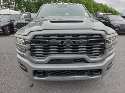 2026 RAM 2500 Black Express 4x4 Crew Cab 6'4" Box