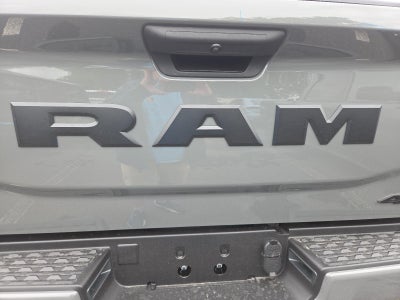 2026 RAM 2500 Black Express 4x4 Crew Cab 6'4" Box