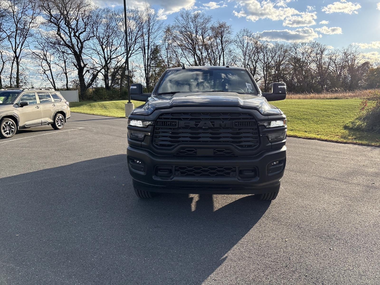 2025 RAM 2500 Tradesman 4x4 Crew Cab 6'4" Box