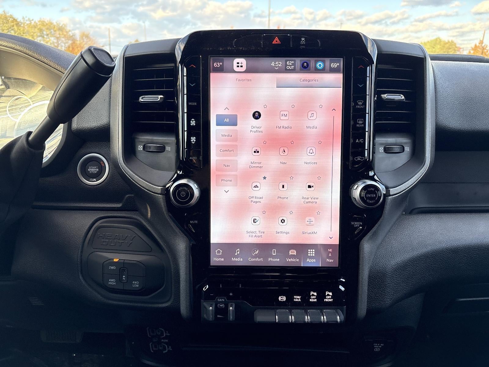 2025 RAM 2500 Tradesman 4x4 Crew Cab 6'4" Box