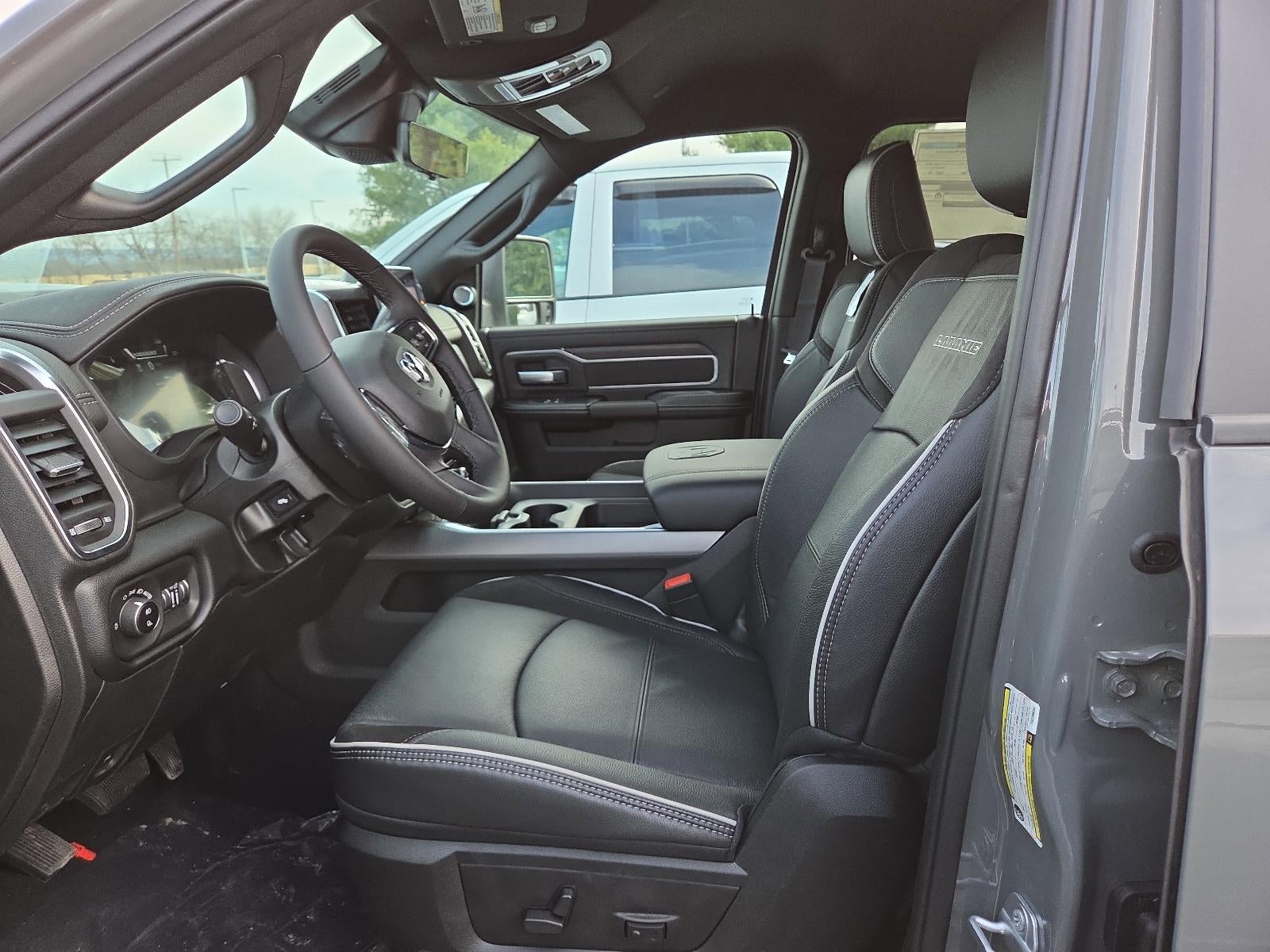 2026 RAM 3500 Laramie 4x4 Crew Cab 8' Box