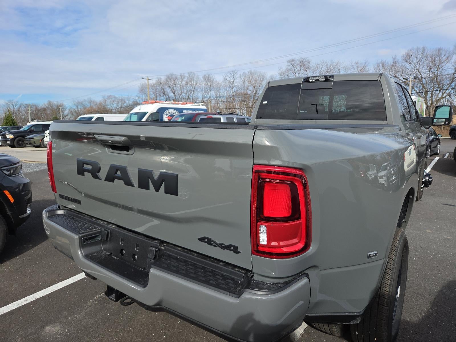 2026 RAM 3500 Laramie 4x4 Crew Cab 8' Box