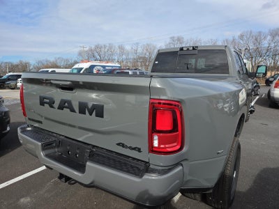 2026 RAM 3500 Laramie 4x4 Crew Cab 8' Box