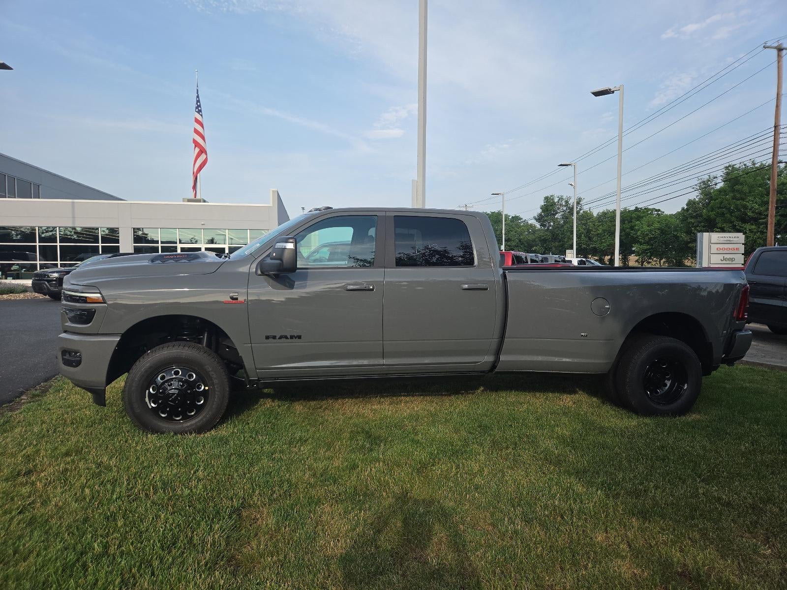 2026 RAM 3500 Laramie 4x4 Crew Cab 8' Box