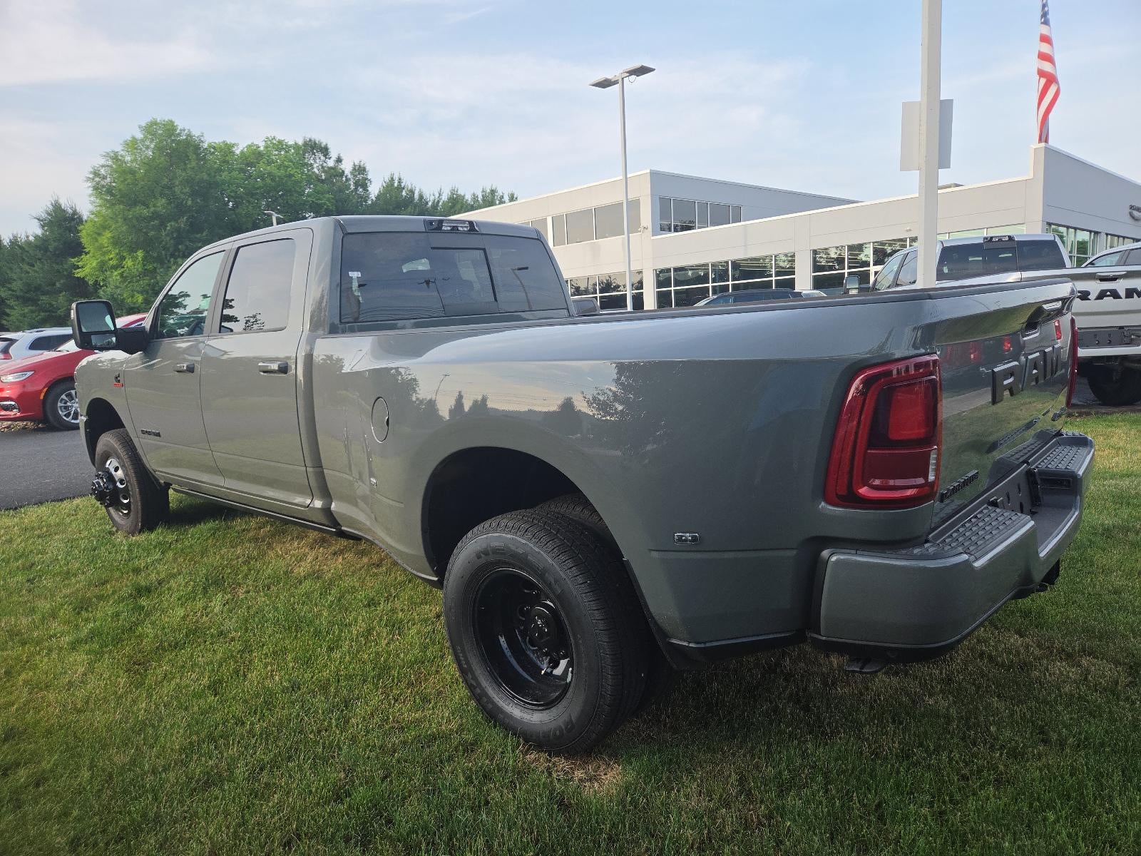 2026 RAM 3500 Laramie 4x4 Crew Cab 8' Box