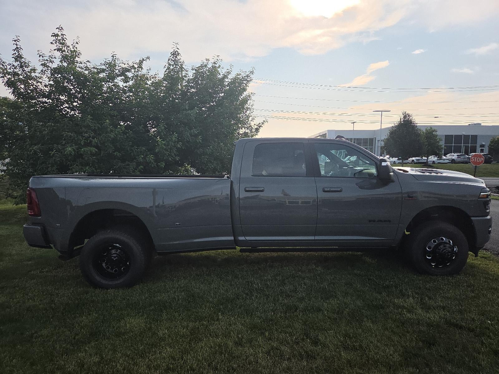 2026 RAM 3500 Laramie 4x4 Crew Cab 8' Box