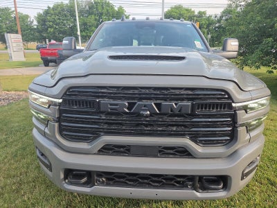 2026 RAM 3500 Laramie 4x4 Crew Cab 8' Box