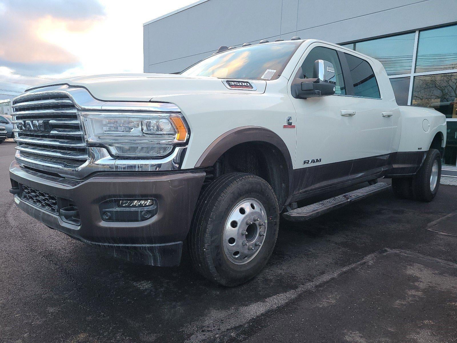 2024 RAM 3500 Longhorn 4x4 Mega Cab 6'4" Box