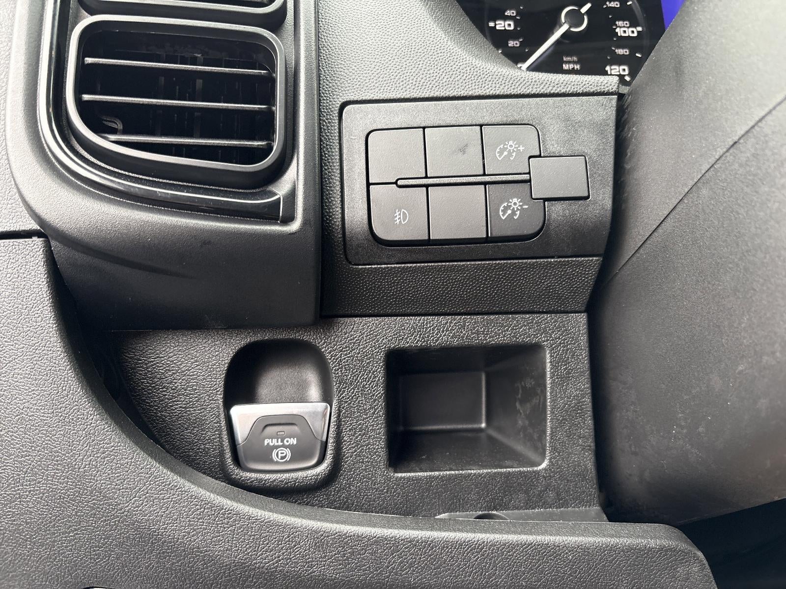 2026 RAM ProMaster Cargo Van Tradesman 1500 Low Roof 136" WB w/Pass Seat