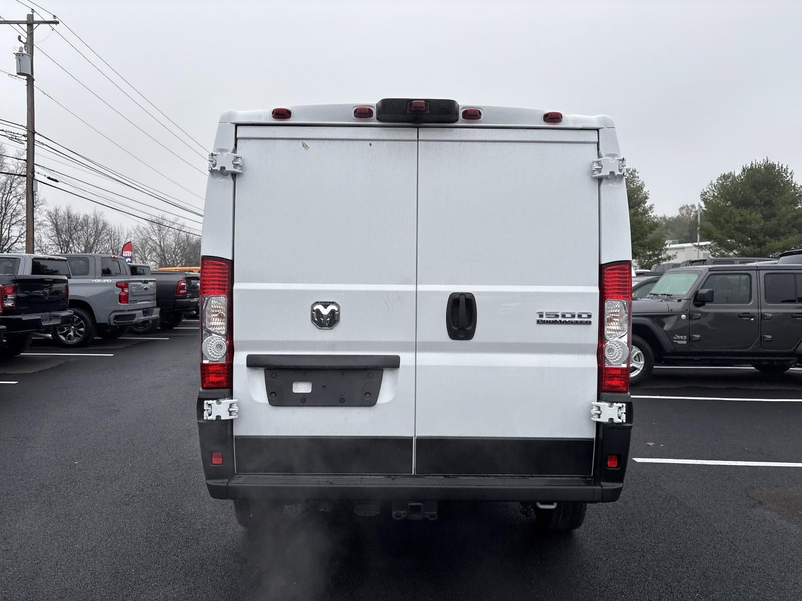 2026 RAM ProMaster Cargo Van Tradesman 1500 Low Roof 136" WB w/Pass Seat