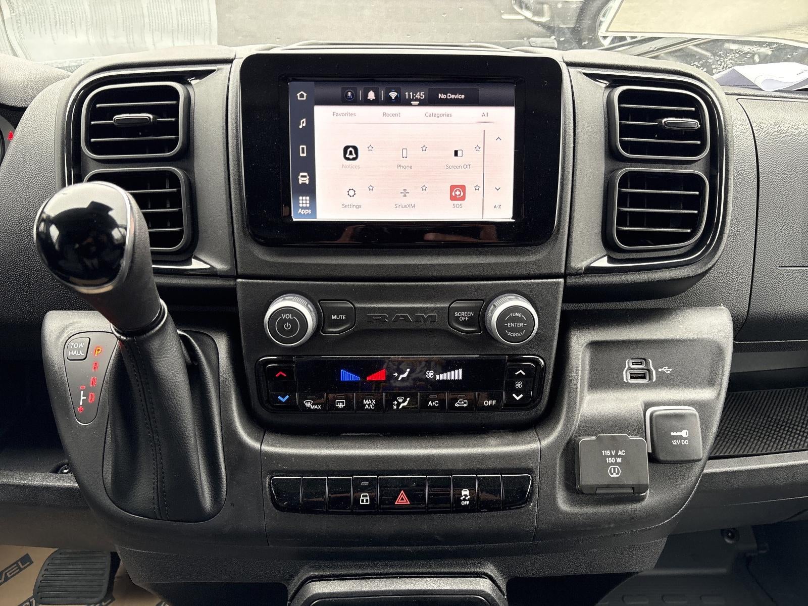 2026 RAM ProMaster Cargo Van Tradesman 1500 Low Roof 136" WB w/Pass Seat