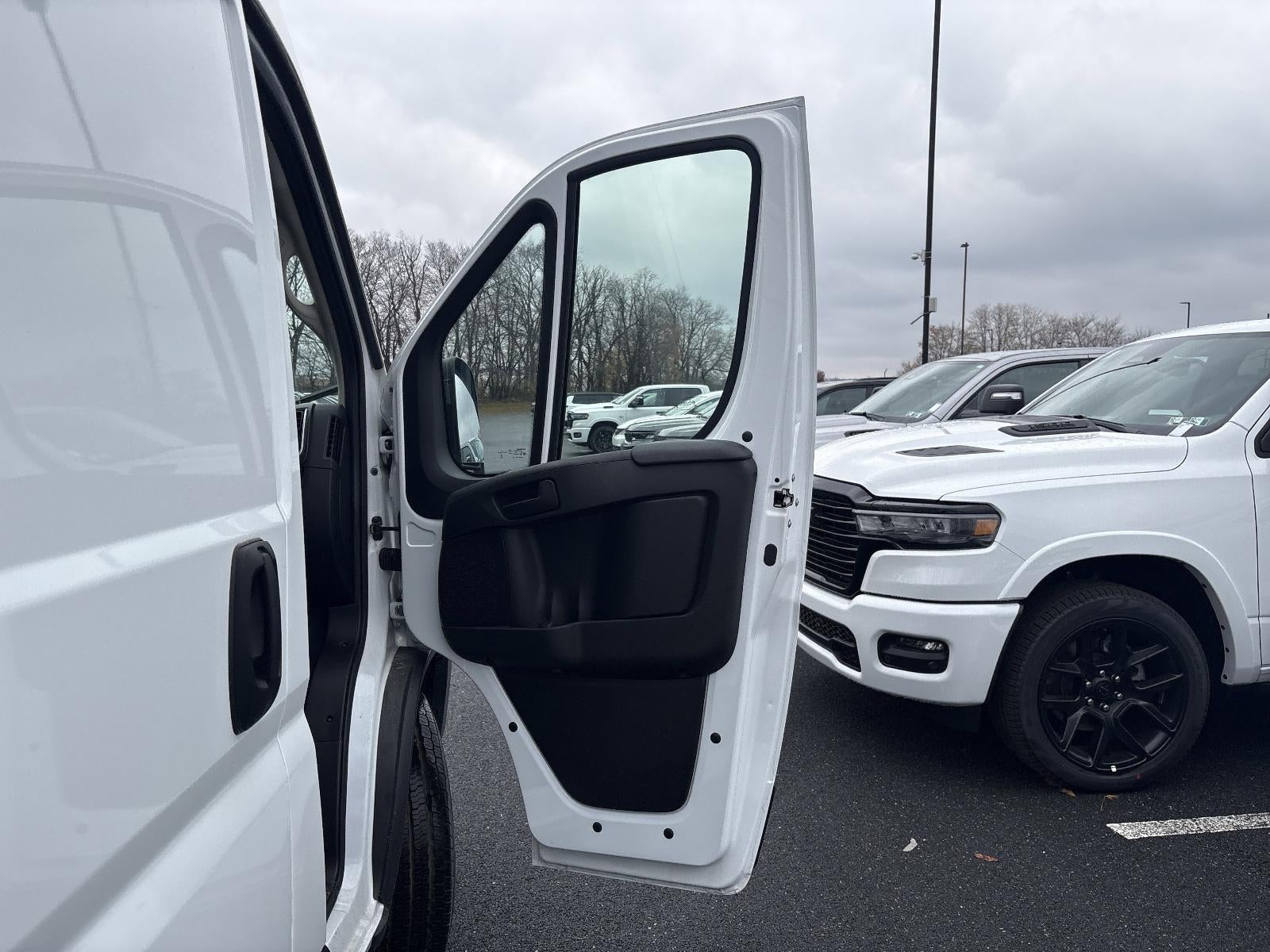 2025 RAM ProMaster Cargo Van SLT 2500 High Roof 159" WB