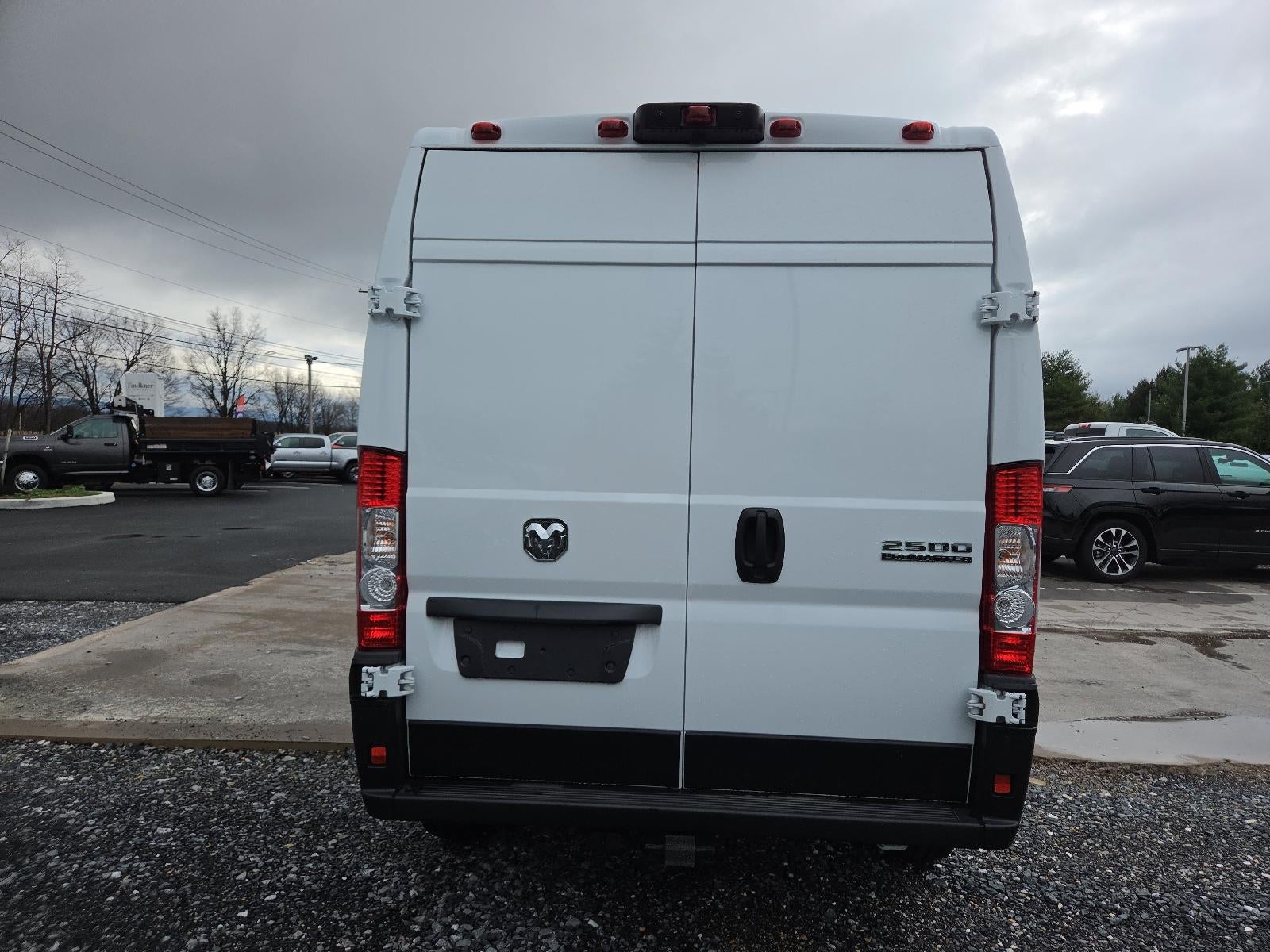 2026 RAM ProMaster Cargo Van Tradesman 2500 High Roof 159" WB w/Pass Seat