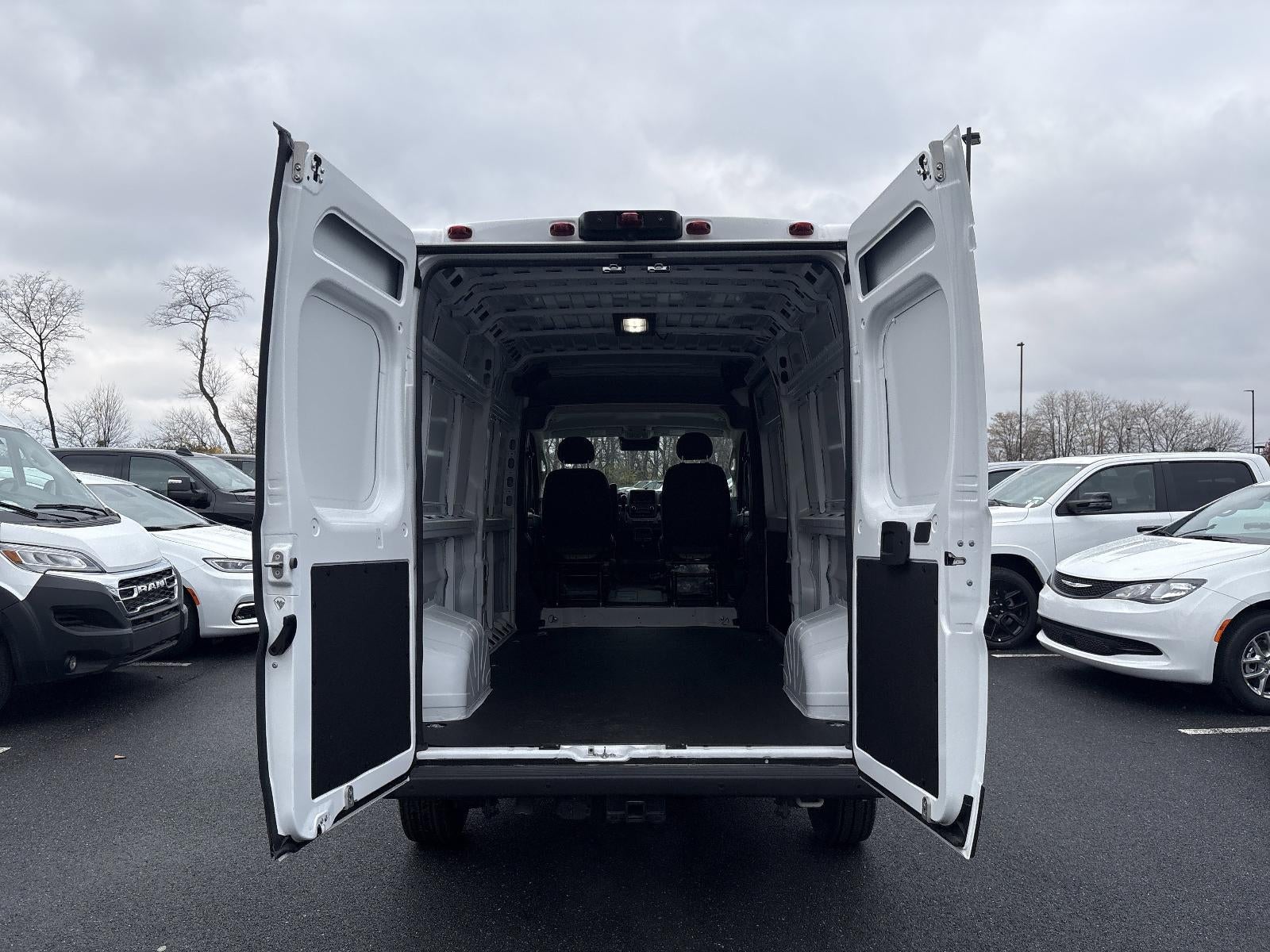 2025 RAM ProMaster Cargo Van SLT 2500 High Roof 159" WB