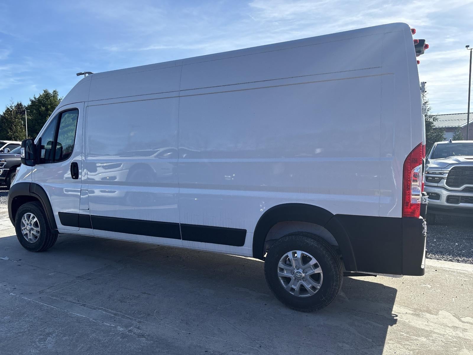 2025 RAM ProMaster Cargo Van SLT 2500 High Roof 159" WB