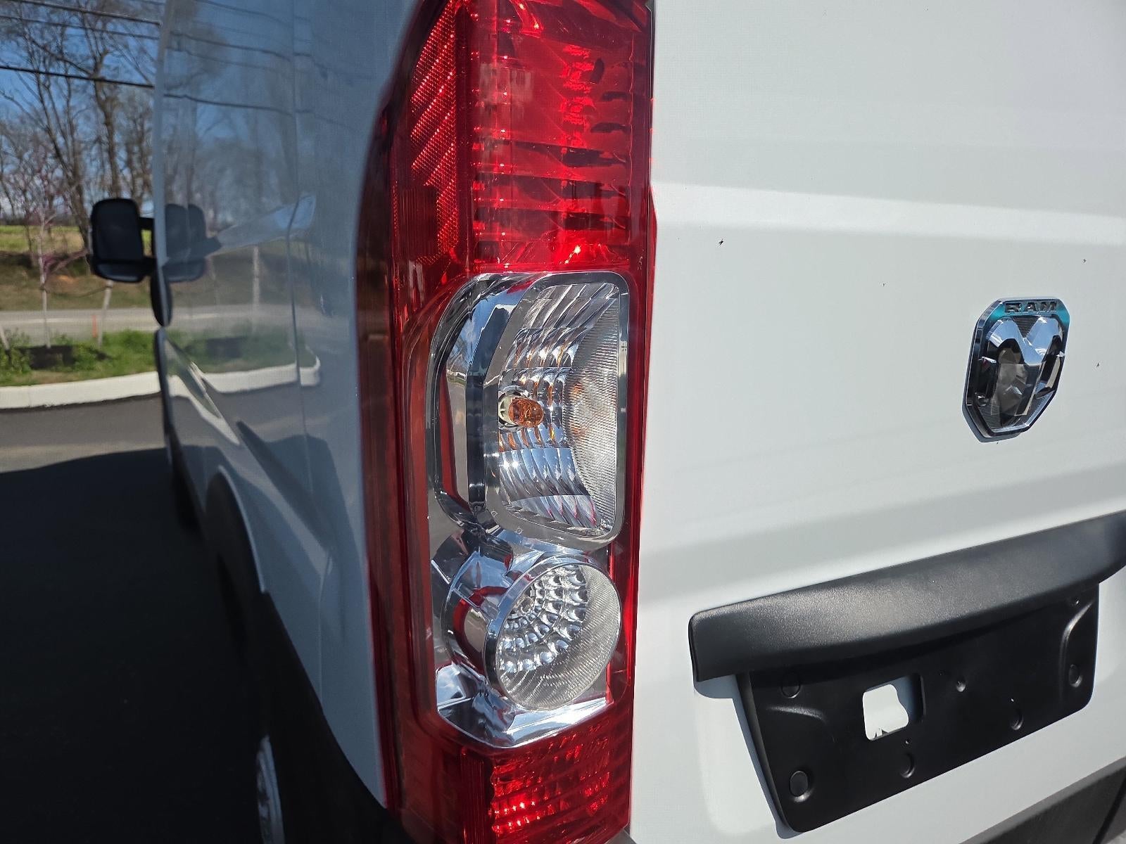 2026 RAM ProMaster Cargo Van Tradesman 1500 Low Roof 118" WB w/Pass Seat