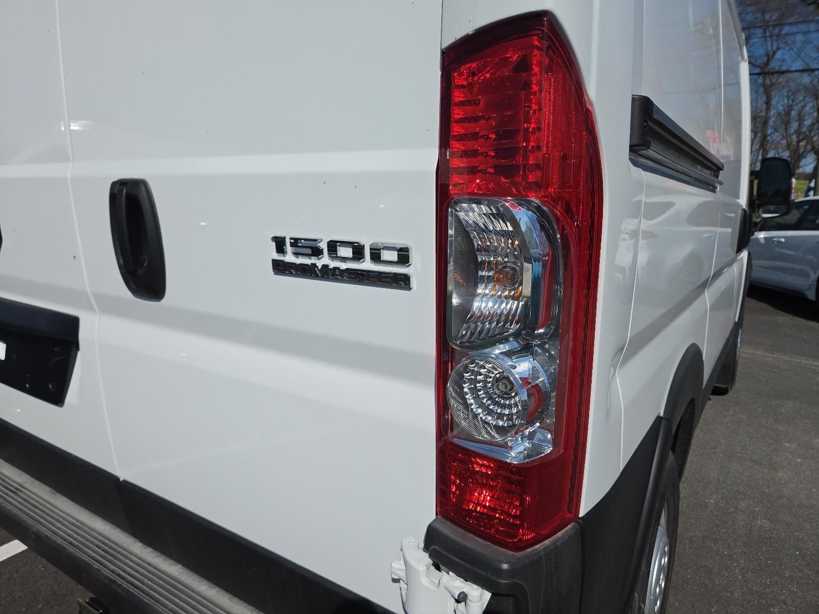 2026 RAM ProMaster Cargo Van Tradesman 1500 Low Roof 118" WB w/Pass Seat