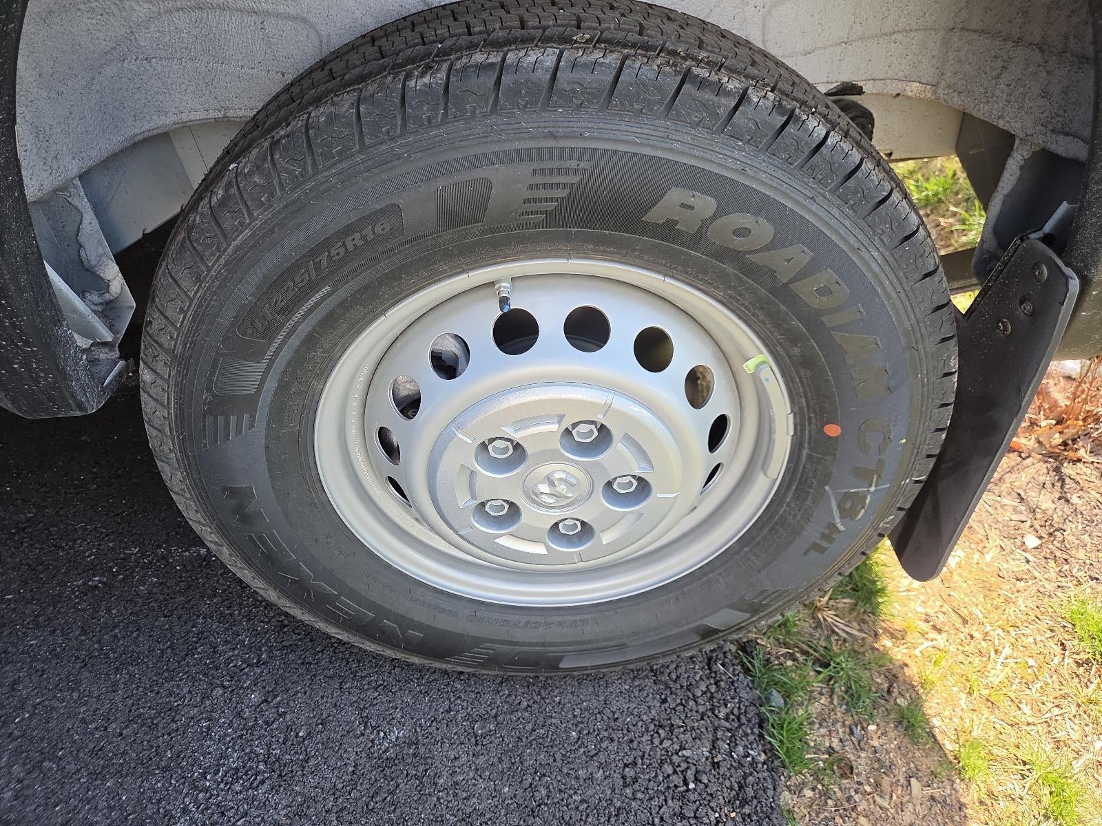 2026 RAM ProMaster Cargo Van Tradesman 1500 Low Roof 118" WB w/Pass Seat