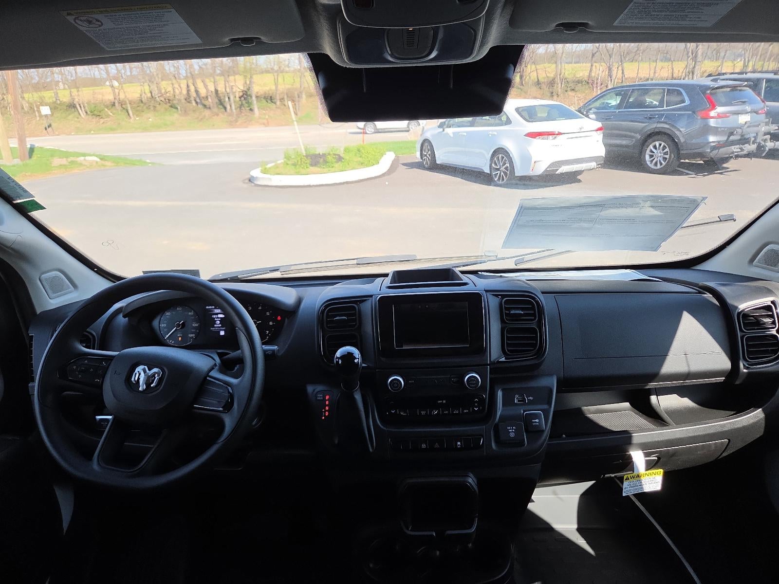 2026 RAM ProMaster Cargo Van Tradesman 1500 Low Roof 118" WB w/Pass Seat