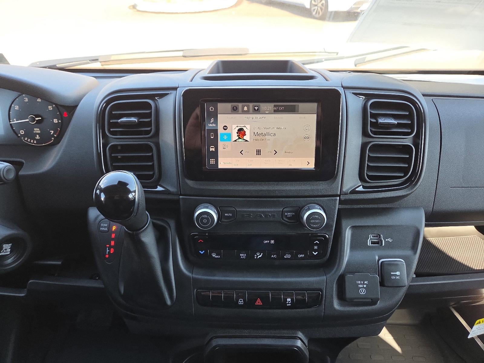 2026 RAM ProMaster Cargo Van Tradesman 1500 Low Roof 118" WB w/Pass Seat