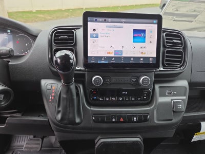 2026 RAM ProMaster Cargo Van Tradesman 1500 Low Roof 118" WB w/Pass Seat