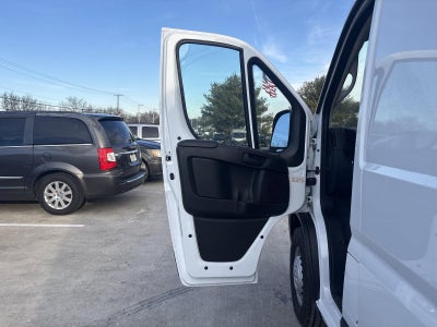 2026 RAM ProMaster Cargo Van Tradesman 2500 Low Roof 136" WB w/Pass Seat