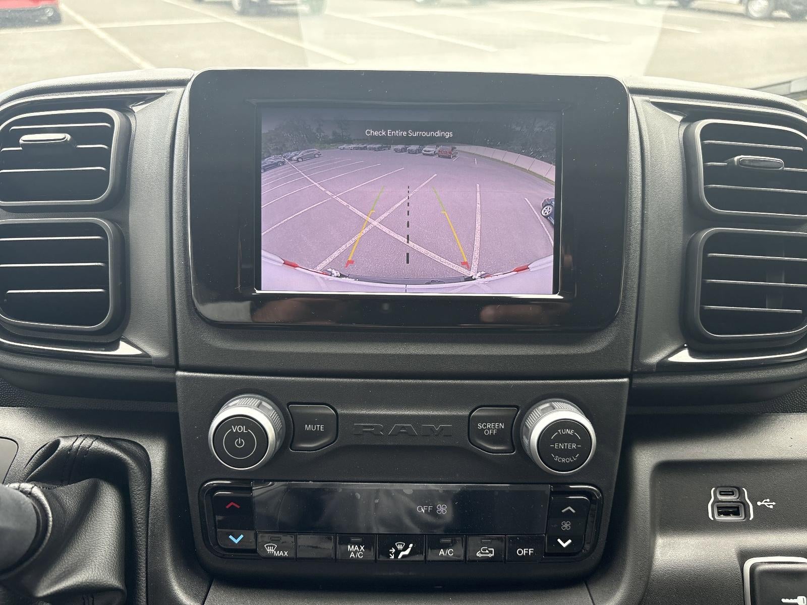 2025 RAM ProMaster Cargo Van Tradesman 2500 Low Roof 136" WB w/Pass Seat