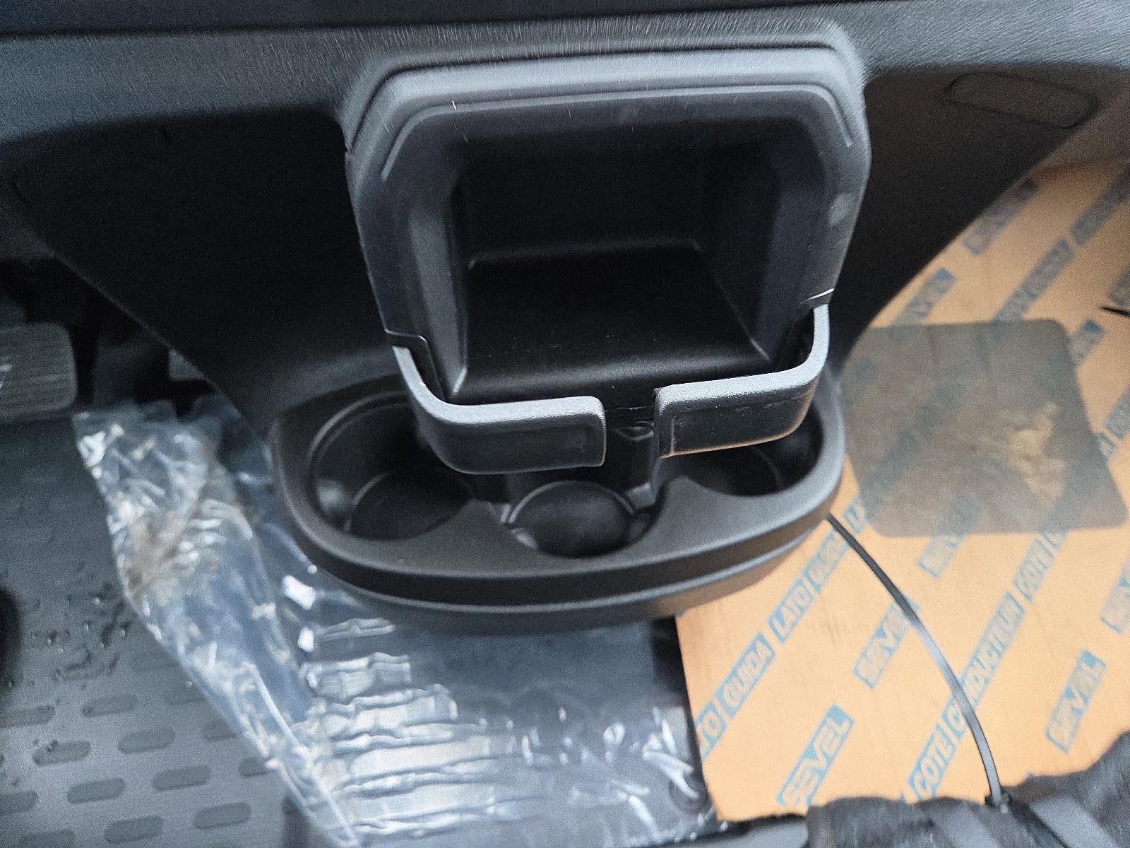 2025 RAM ProMaster Cargo Van Tradesman 2500 Low Roof 136" WB w/Pass Seat