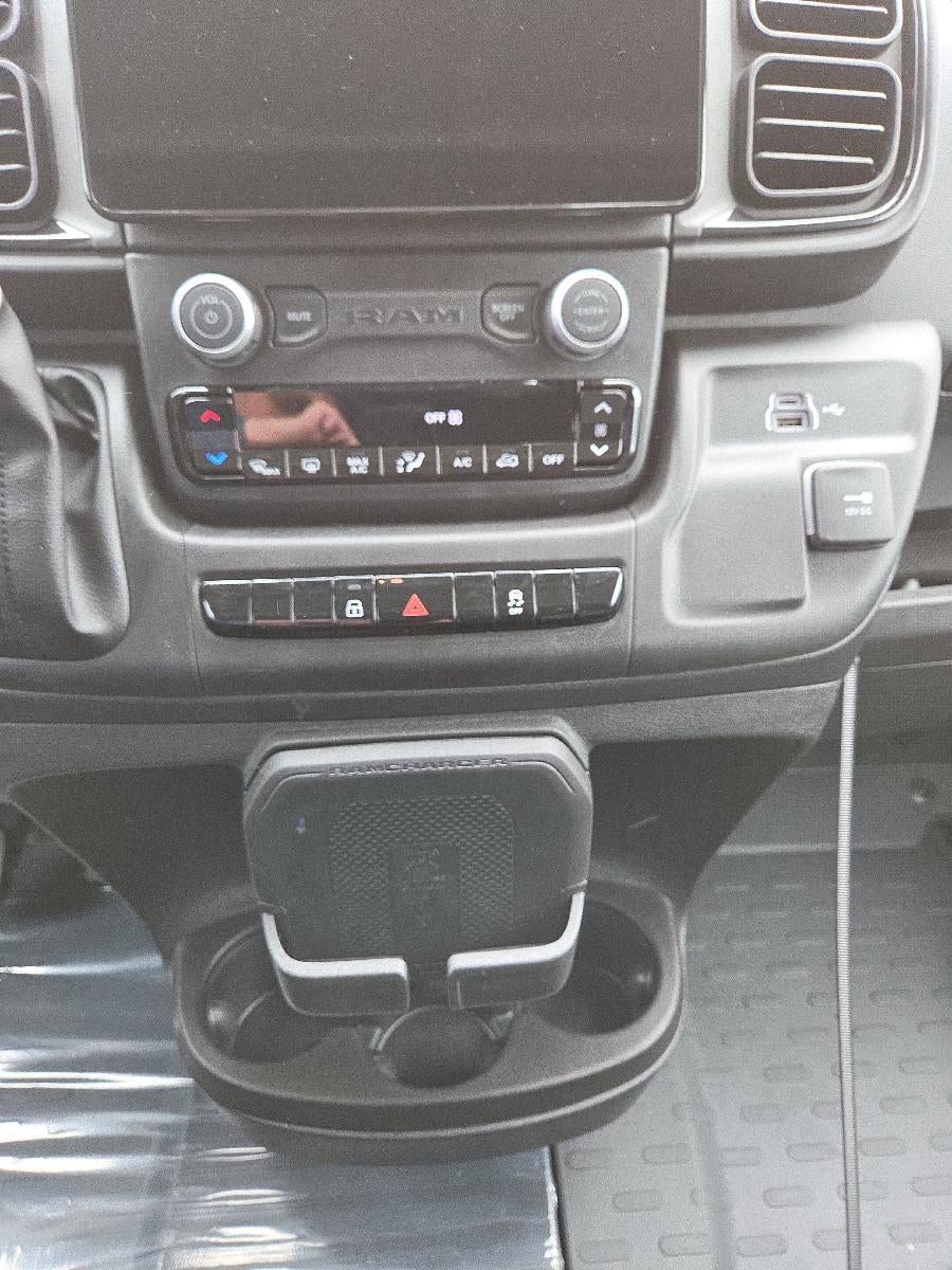 2026 RAM ProMaster Cargo Van Tradesman 2500 Low Roof 136" WB w/Pass Seat