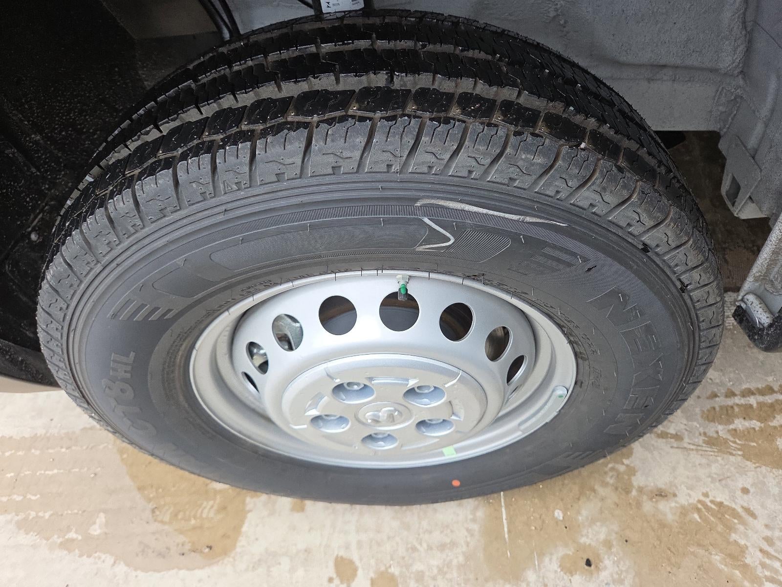 2026 RAM ProMaster Cargo Van Tradesman 2500 Low Roof 136" WB w/Pass Seat