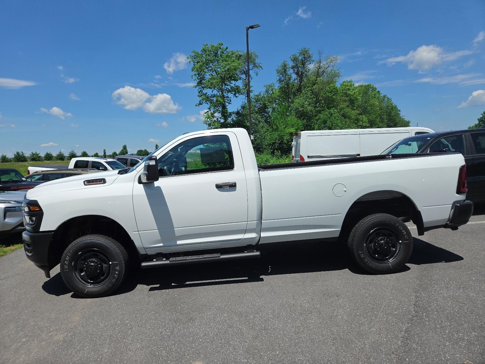 2026 RAM 2500 Tradesman 4x2 Reg Cab 8' Box